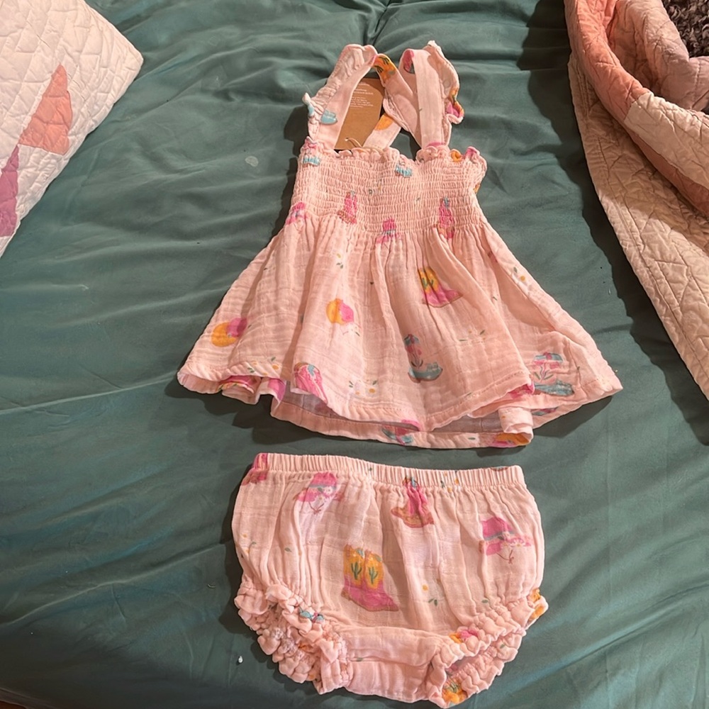 NWT Baby Girl Angel Dear Outfit Set